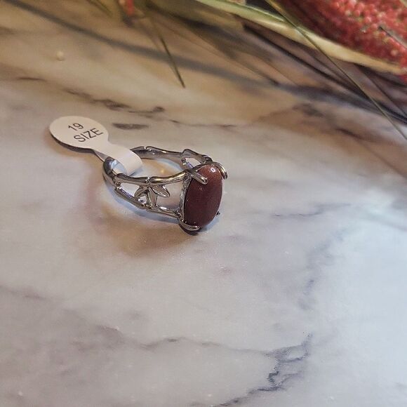 Solitaire Goldstone Ring Size 9 - Picture 9 of 13